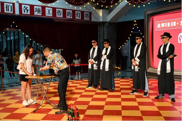 广元不远 周末优选 | 白天热到不想出门？玩法上新，来给利州比个“Yè”！