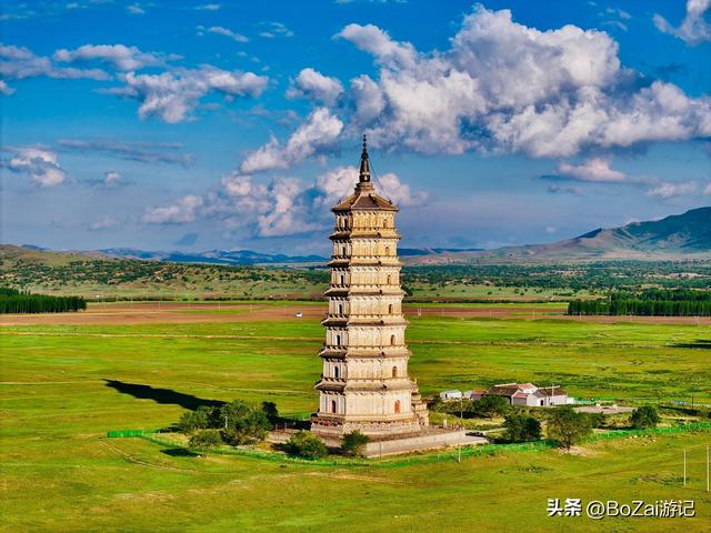 庆州白塔显辽代包容，儒释道萨满身融，7级浮雕刻玄机