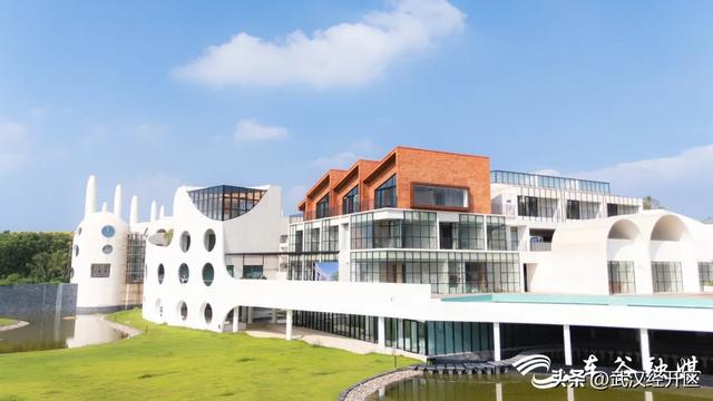 明天，兰岛都市田园综合体开园迎宾