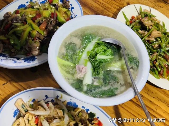 秋游柳州，赶一场穿山镇的烟火大圩~