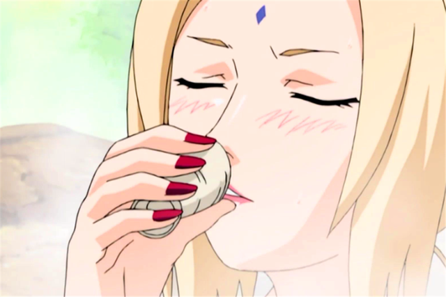 火影忍者中纲手的6次战斗：1根手指击败鸣人，宇智波斑也夸赞过她