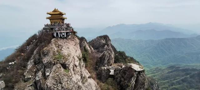 “天下无双圣境，世界第一仙山”的河南洛阳老君山