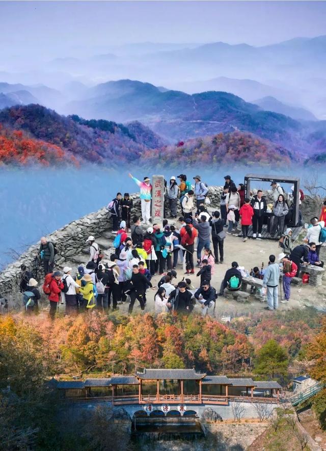 最近武汉人的朋友圈，都被这条徒步线路刷屏了！