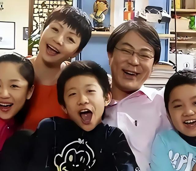 外表光鲜亮丽，实则是流氓头子，家暴恶魔，这几位男星太令人作呕