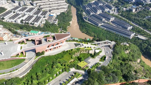 贵州最特别的地方，美食美酒人文历史都不缺