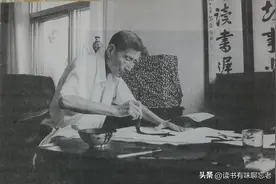 叶笃庄回忆：过去大地主从小培养儿子抽大烟，这样就可以保住家产图片