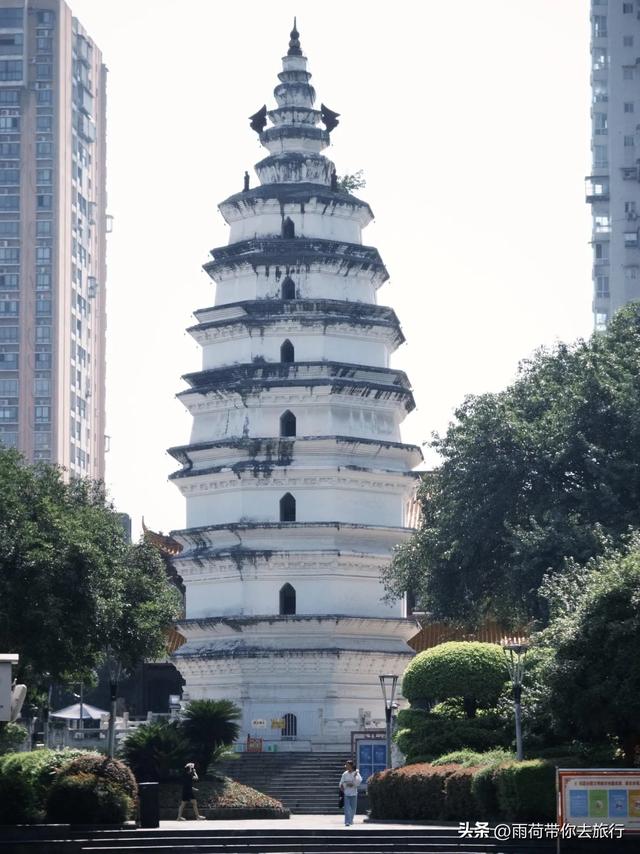 去了趟四川泸州，真心建议：不要随便去泸州，除非你知道这些