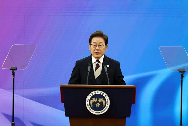 韩国特使团抵达北京，下飞机的第一句话不简单，中方回应很干脆