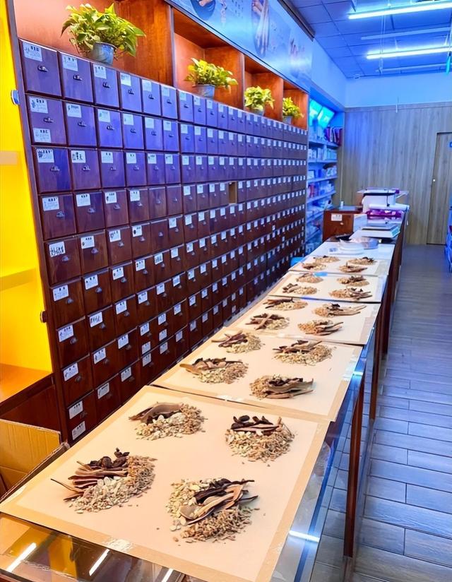 1公斤1650000元，比黄金还贵！以前在农村当垃圾，为何现在暴涨？