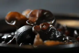 东北黑木耳，珍馐之选图片