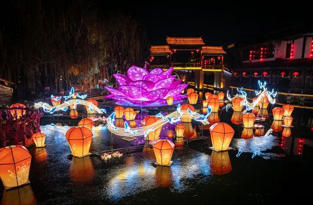 错峰游园正当时，灯火阑珊到元宵 | 在台儿庄古城许你一场从容相遇！