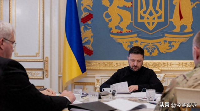 乌克兰绝境逆转！美国3亿方天然气与波兰信贷，过冬危机迎新转机