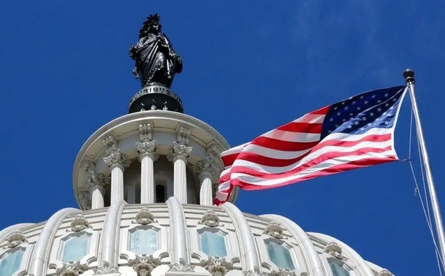 特朗普拉响倒计时，18个月后对中国征新关税，这次目标很不一般