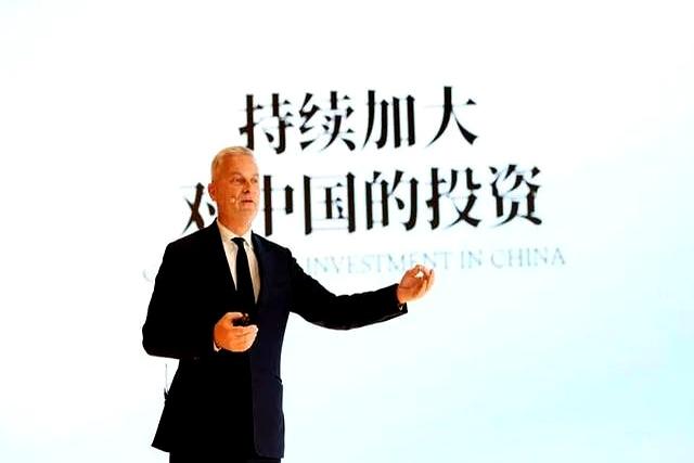 全球十大美妆公司：雅诗兰黛掉到第四，榜首半年进账超过1800亿元