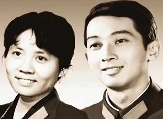 郁钧剑成名的背后：开国上将韦国清的一句话，改变了他的命运