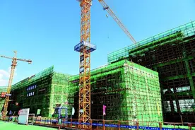 封顶！投资超2亿元！太原南部一交通枢纽项目年底将正式投产图片