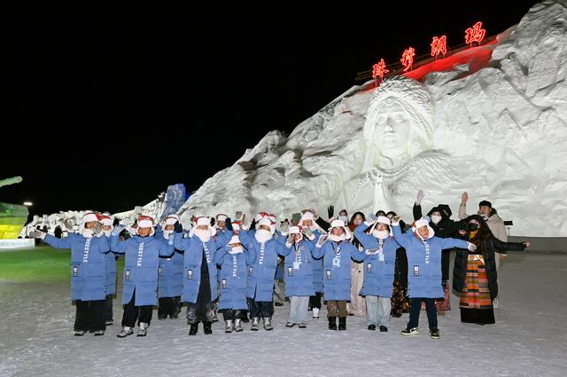 雪山雏鹰向北行 | 吉藏同心 共舞冰雪