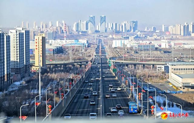 赴一场落日之约！乌鲁木齐“落日大道”已升级