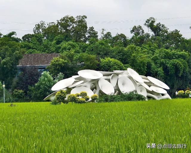 成都最美艺术农村，被人称为“成都夏威夷”，不要门票，公交直达