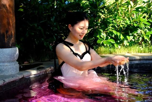 【萌狮叫醒服务】上线!快来给“最萌查房官”取个神仙名字吧!