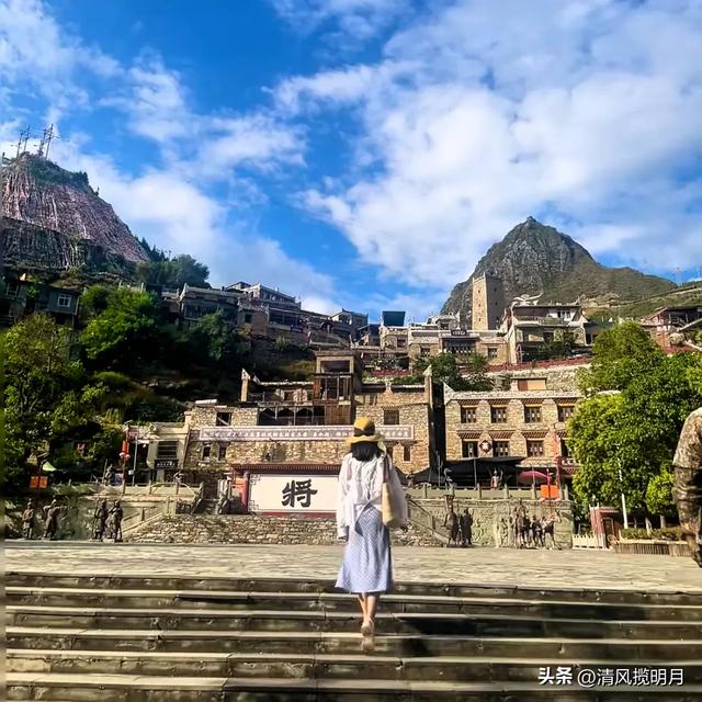和老伴去四川理县住了一个月，我实话实说：跟想象中完全不一样～