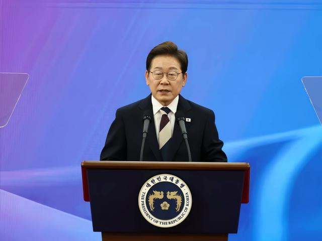 拨乱反正！中日关系恶化的背景下，韩国宣布：中国排在日本前面