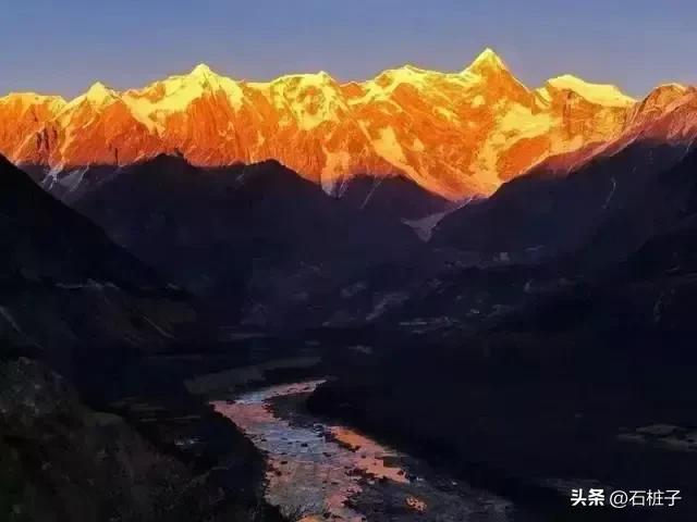 银发之旅西藏行:看完雅鲁藏布江和南迦巴瓦峰,我不得不提前离团