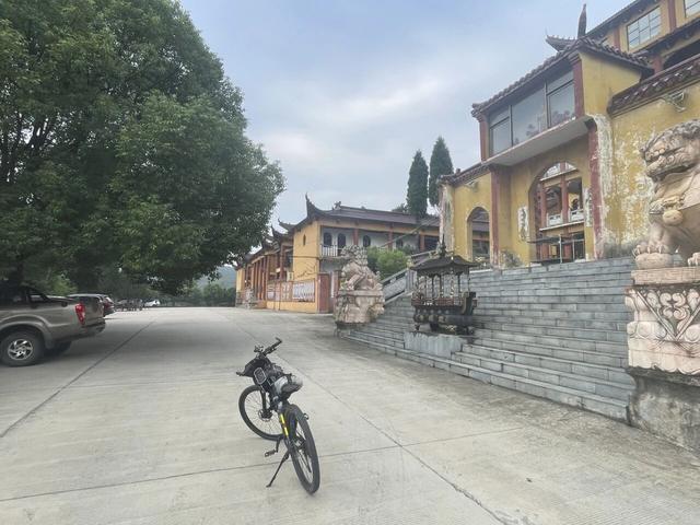 宝藏线路：国庆骑游含山和县六衖石头部落褒禅山鸡笼山香泉湖