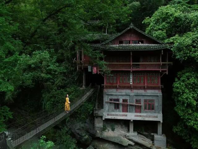 旅游新宠！成都最快1h可达的10个川内宝藏县城，景色封神！好吃好耍！你最想去哪个？
