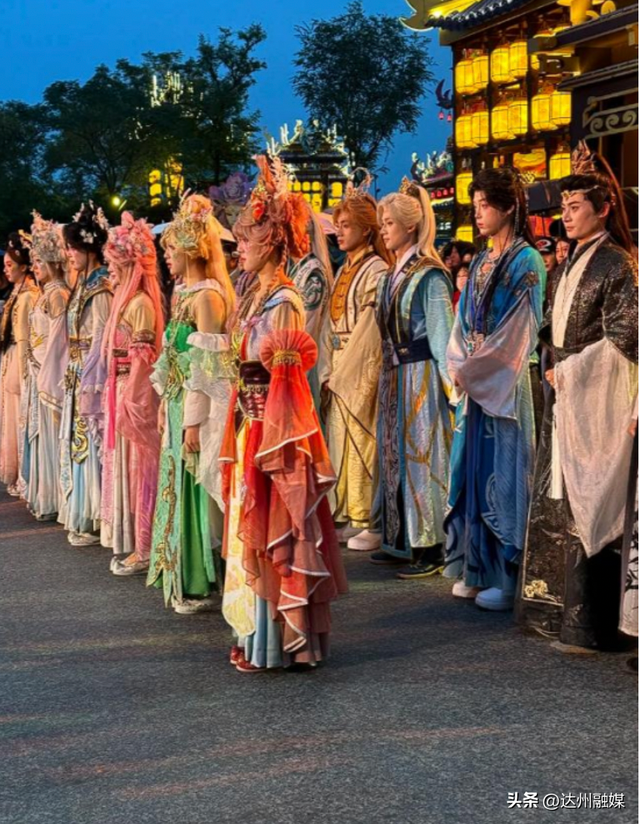 初九初十，真佛山见！登高、赶集、纳福，承包你的新春仪式感