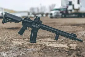 AR15步枪的进化史：从“置人于死地的塑料玩具”到“成人乐高”图片