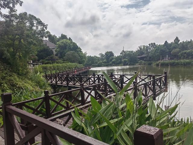 夏日漫步在杭州余杭区安溪古镇小记