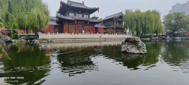 雨中寻洛邑：一座古城的千年回响