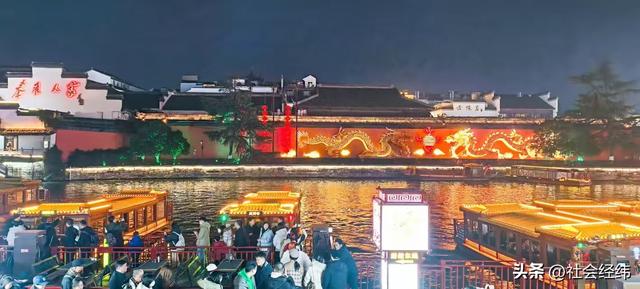 每日一景|秦淮灯会·逛夫子庙