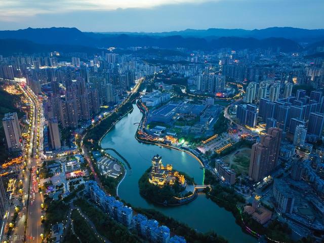 贵州虽是避暑大省，去消夏避暑也要选对地方