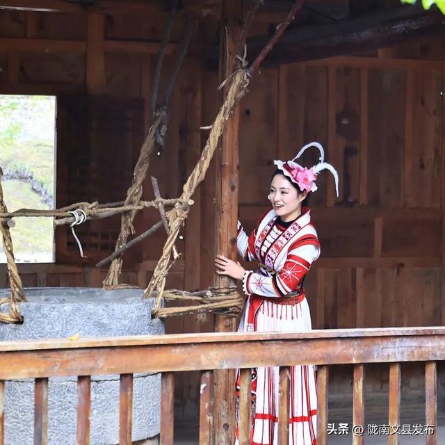 谁说冬日萧瑟？白马河畔，正藏着一个“暖色系”的冬天