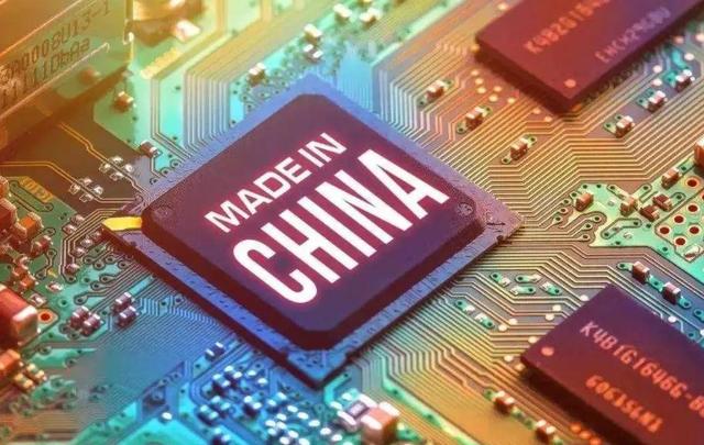 英伟达拒认罪，白宫火速发证，中方约谈没下文，禁售或是时间问题