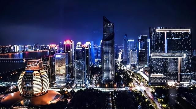 五十岁后，突然发现，日子越过越顺的男人，都做对了四件事，很准