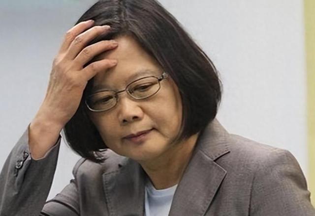 “台湾永远不可能回归中国”！她刚说完没两天，就意外被吊臂砸死