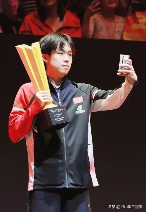 北京大满贯结束！国乒亚锦赛名单已出，王楚钦孙颖莎送祝福惹笑话