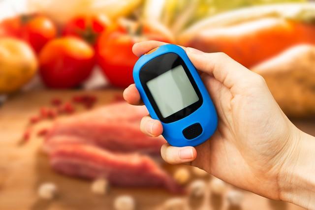 糖尿病能喝白酒吗？医生苦心直言：若不忌口，可能有这些后果