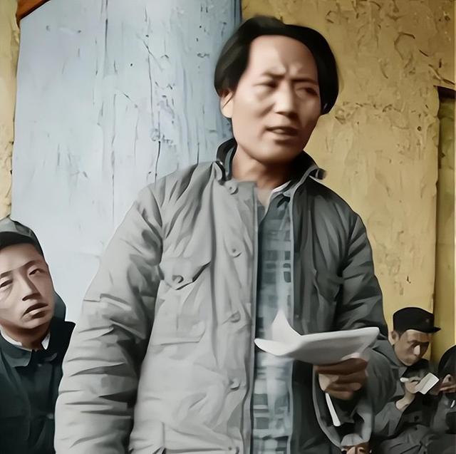 彭老总也曾忍不住问毛泽东：你没上过军校，打起仗来为何用兵如神