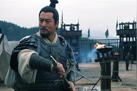 孙策中箭身亡时，大乔年仅20岁，孙权是如何照顾嫂子的？图片