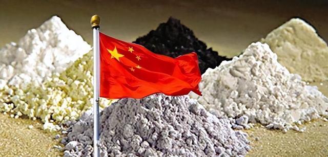 史无前例！美国制裁3000家中企，不惜代价阻止中国办一件事
