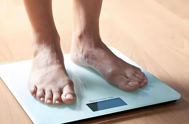 北大研究发现：喜欢夜跑的人，健康指数是爱晨练的人的10倍不止？