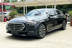 奔驰E级的真实用车感受，真正开过的人才知道这些优缺点，大实话图片