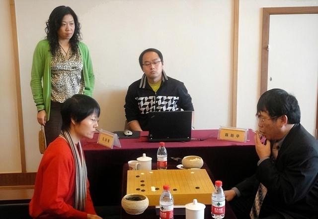 聂卫平去世不到24小时 刺眼一幕就出现了 私生活被扒个底朝天