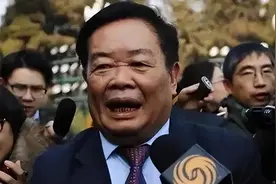 事实证明，办学失败的曹德旺，已在“非慈善家”的路上，越走越远图片