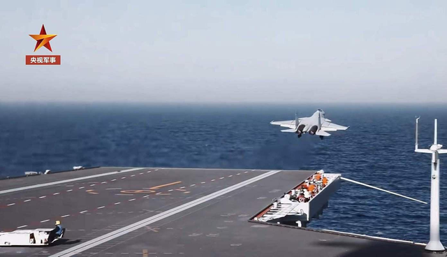 刚刚，中方发出最强警告！语气前所未有，信号极不寻常！