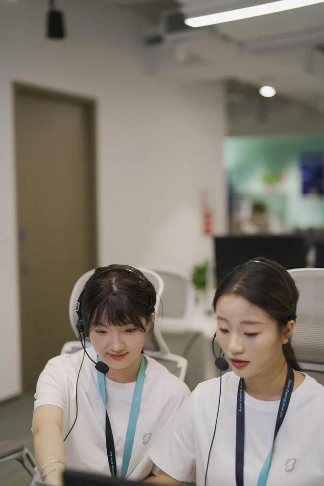 在数字洪流中,修一座堤坝